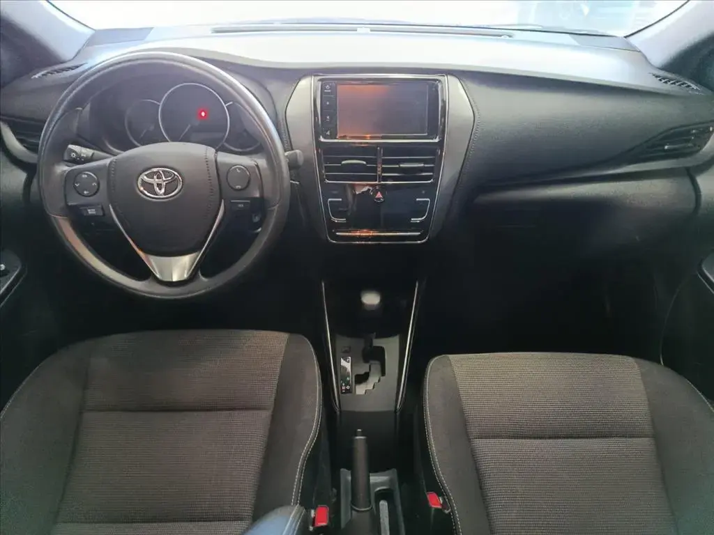 galeria YARIS