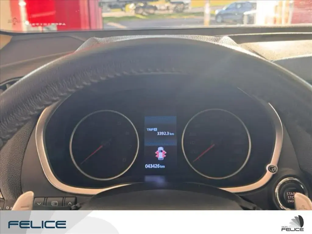 galeria ECLIPSE CROSS