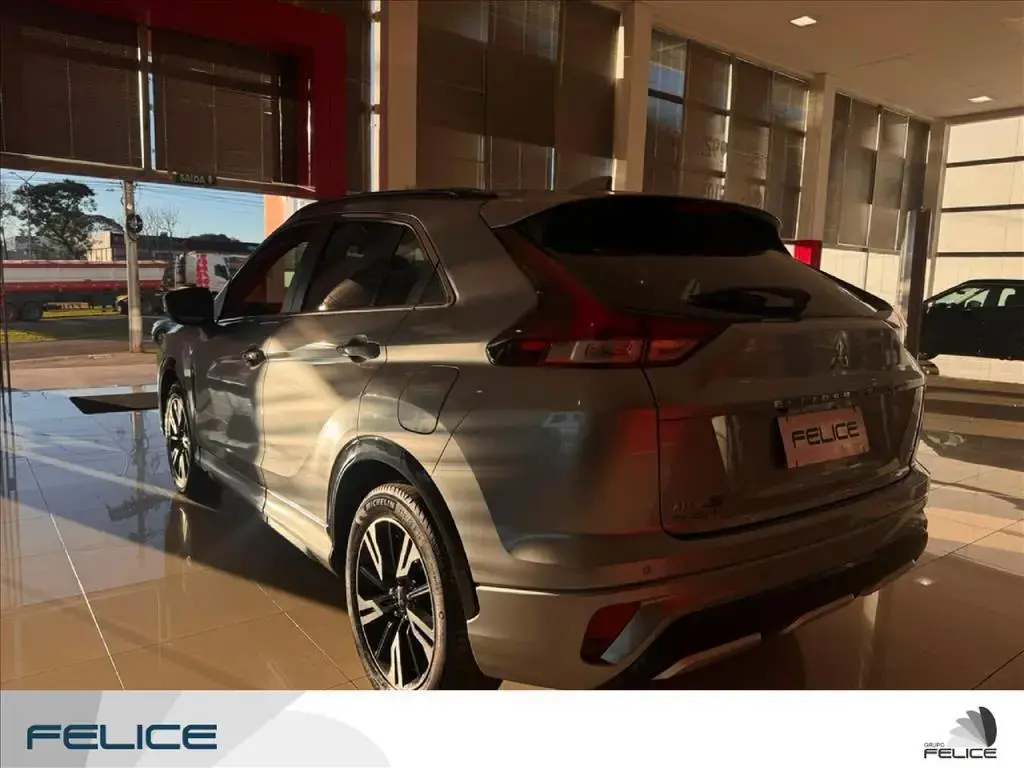 galeria ECLIPSE CROSS