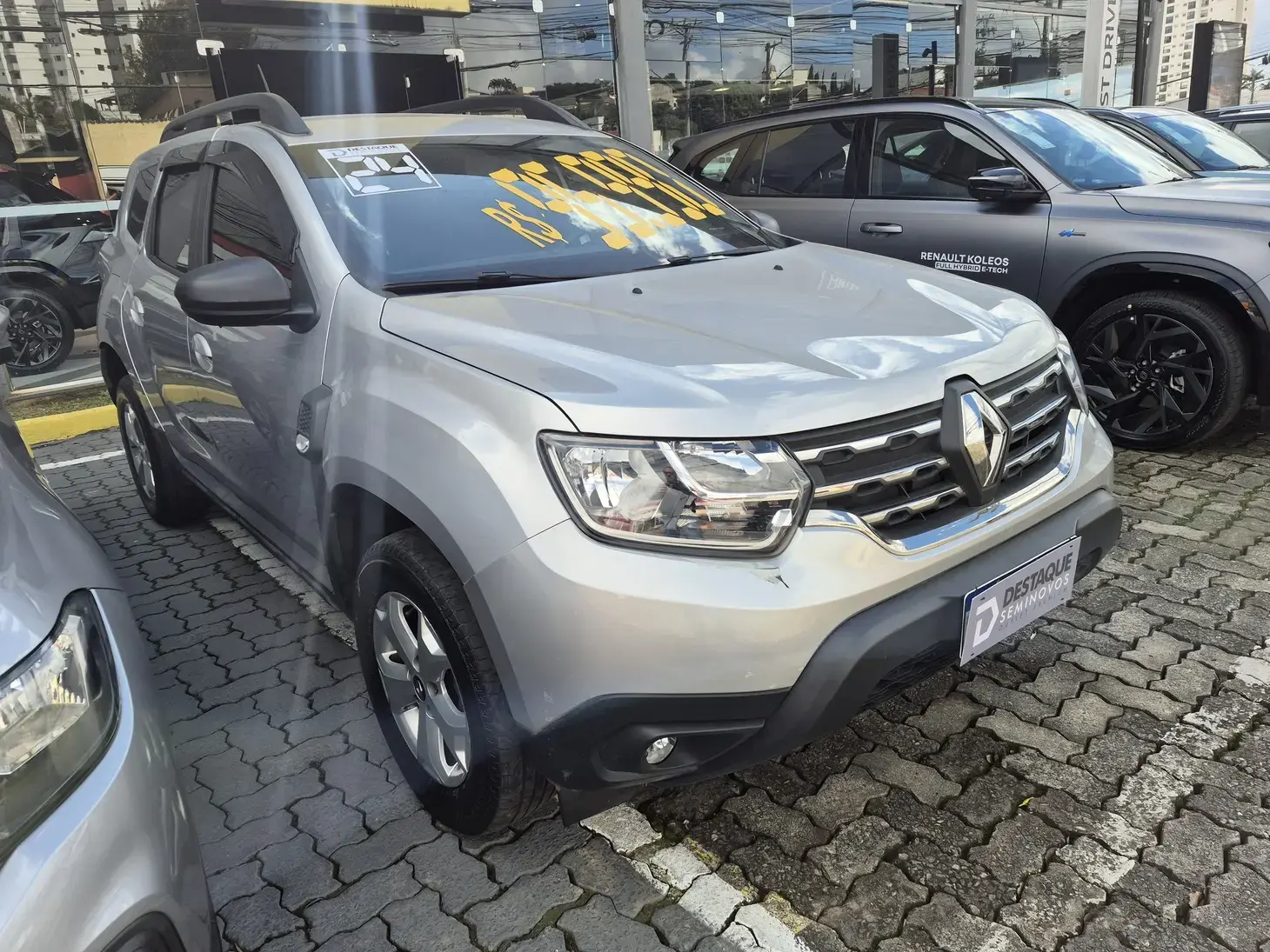galeria DUSTER