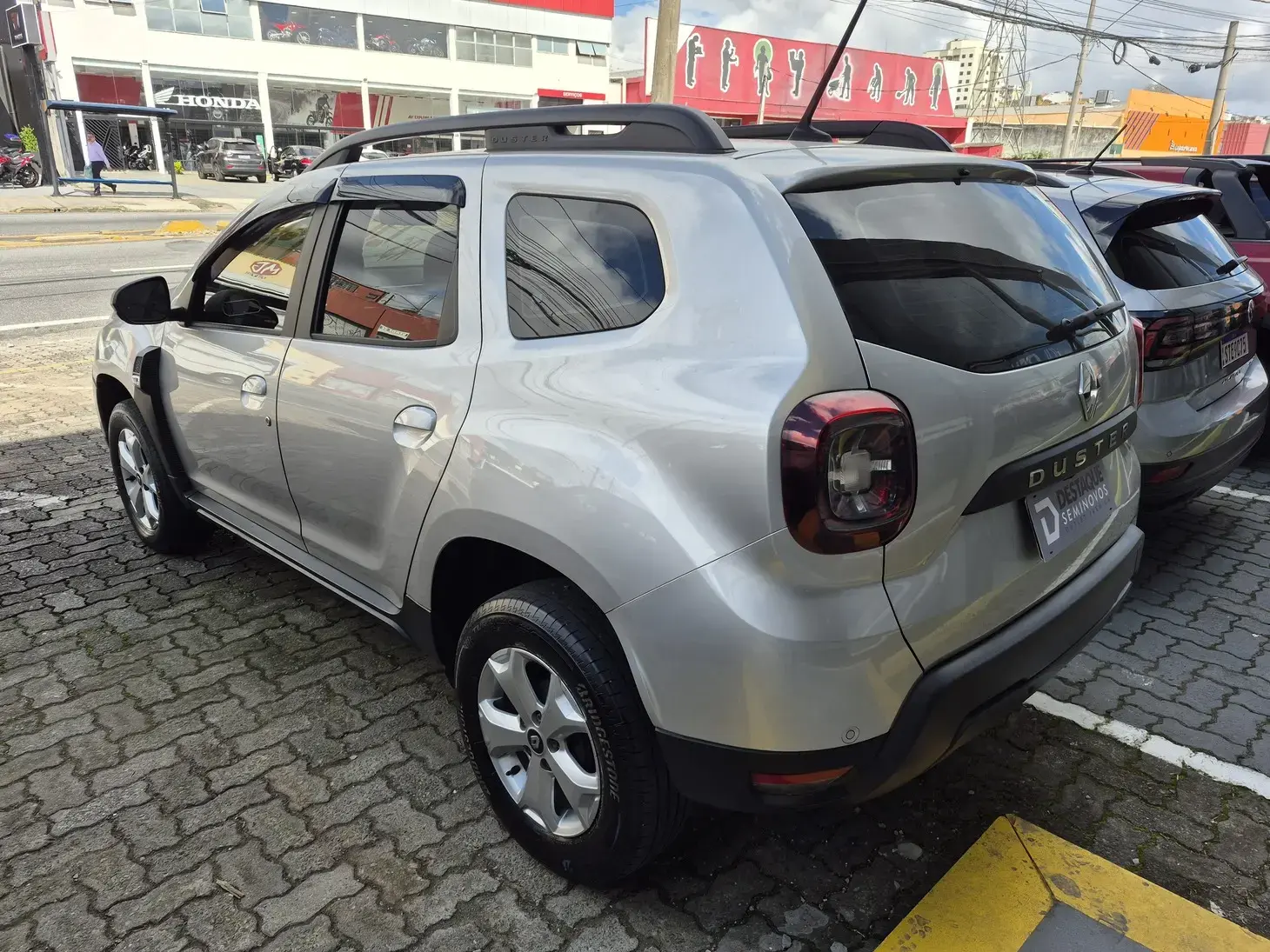 galeria DUSTER