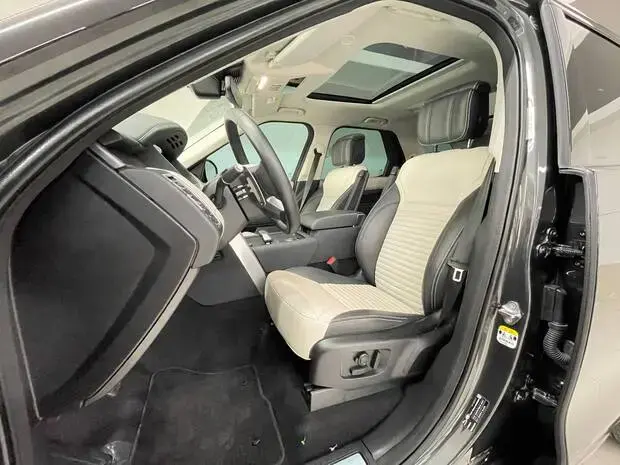 Land Rover Discovery D350 3.0 MHEV Metropolitan