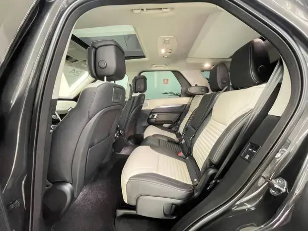 Land Rover Discovery D350 3.0 MHEV Metropolitan
