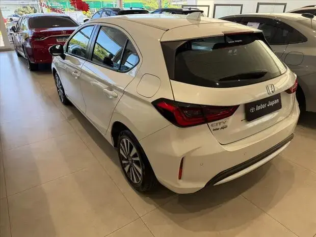 Honda CITY 1.5 i-VTEC FLEX HATCH LX CVT