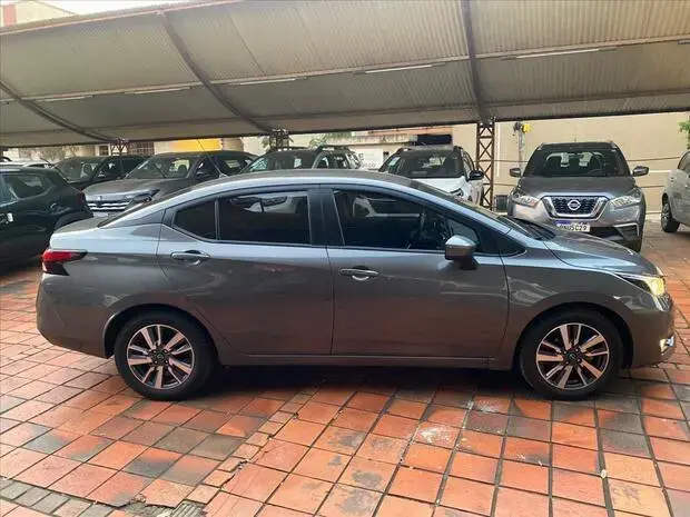 Nissan VERSA 1.6 16V FLEX ADVANCE XTRONIC