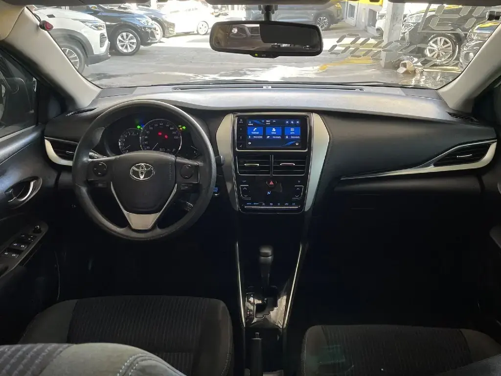 galeria YARIS