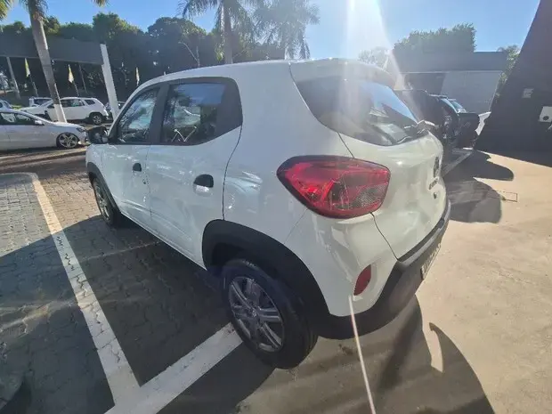 Renault KWID 1.0 12V SCE FLEX ZEN MANUAL