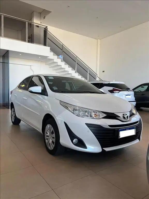 galeria YARIS