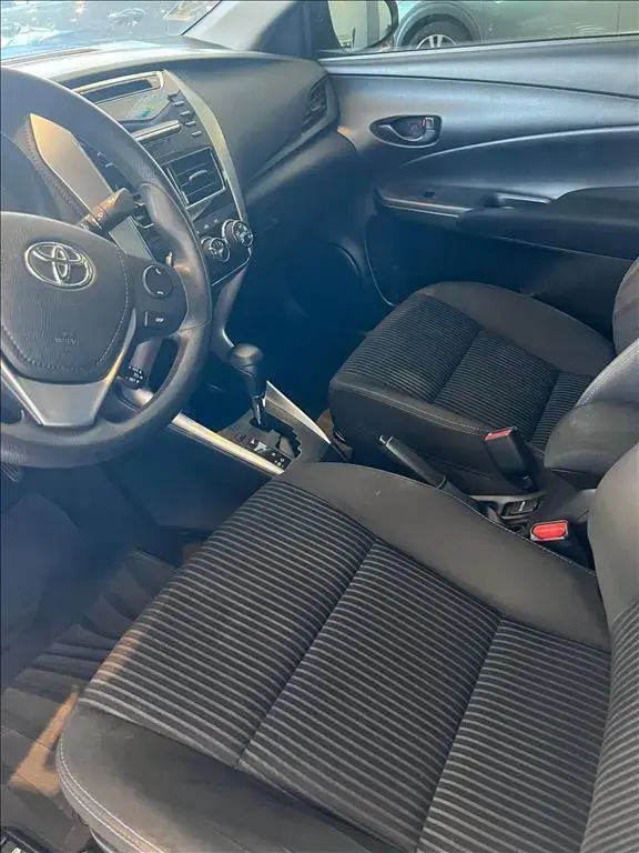 galeria YARIS