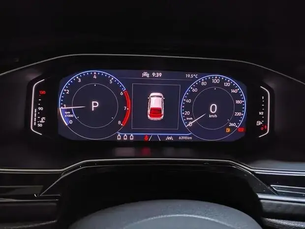 Volkswagen NIVUS 1.0 200 TSI TOTAL FLEX HIGHLINE AUTOMÁTICO