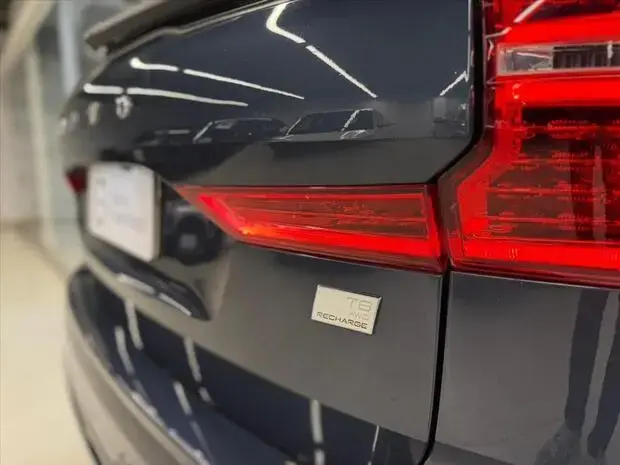Volvo XC60 2.0 T8 RECHARGE ULTIMATE AWD GEARTRONIC