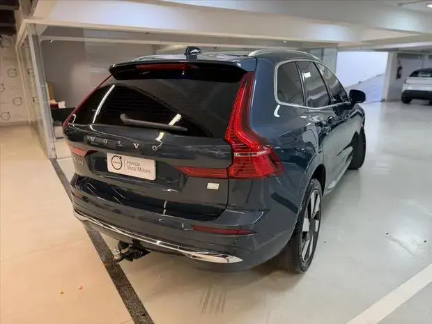 Volvo XC60 2.0 T8 RECHARGE ULTIMATE AWD GEARTRONIC
