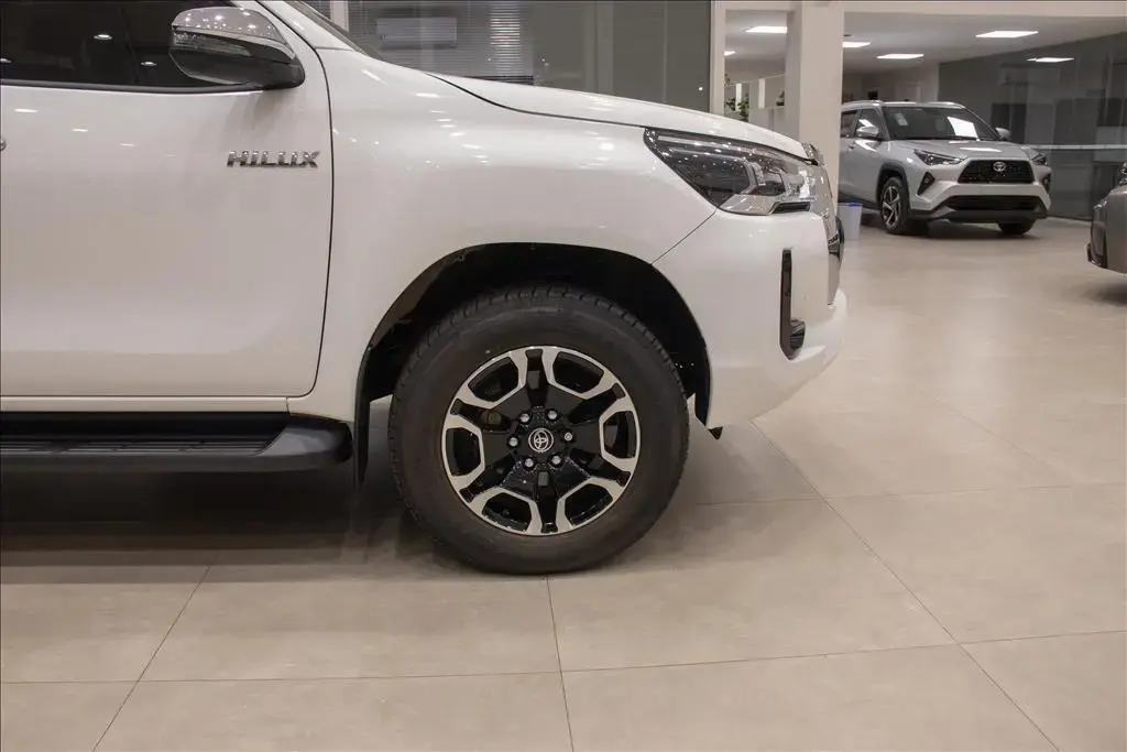 galeria HILUX