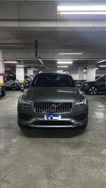 Volvo XC90 2.0 T6 GASOLINA MOMENTUM AWD GEARTRONIC