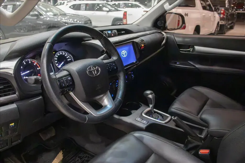 galeria HILUX