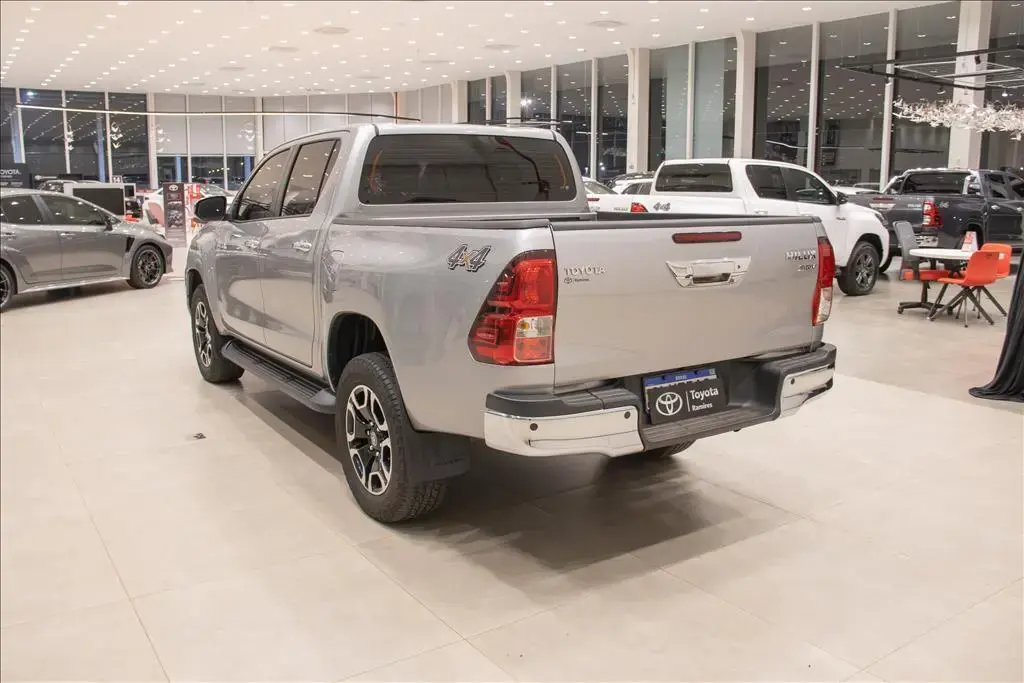 galeria HILUX