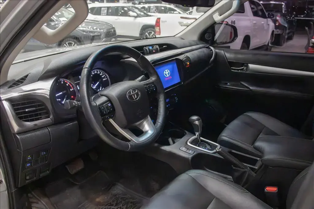 galeria HILUX