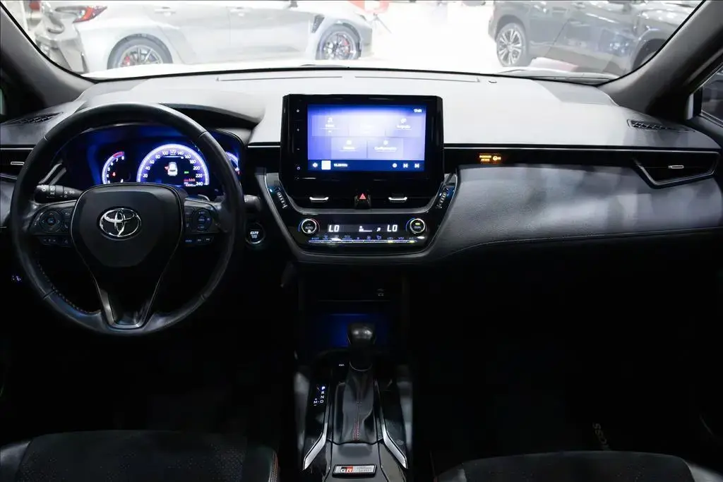 galeria COROLLA CROSS