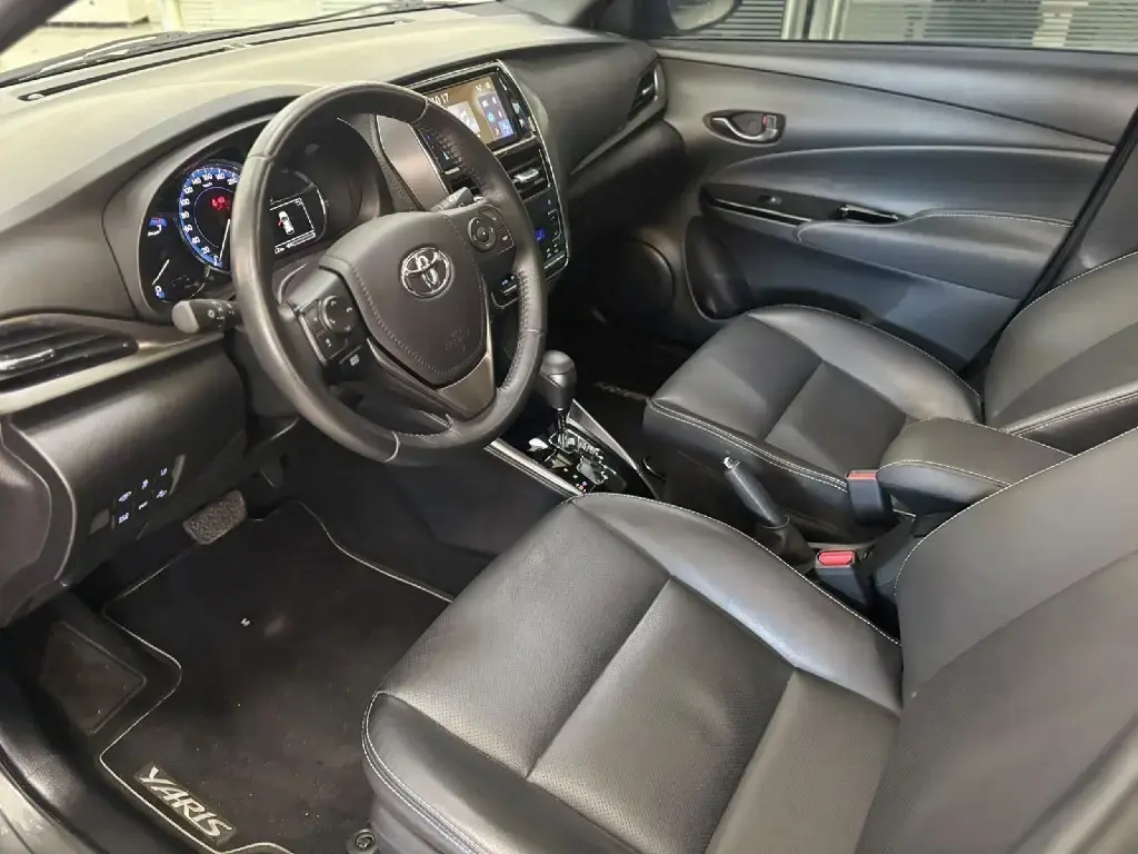 galeria YARIS