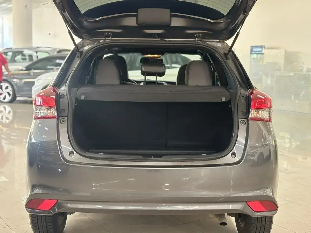 galeria YARIS