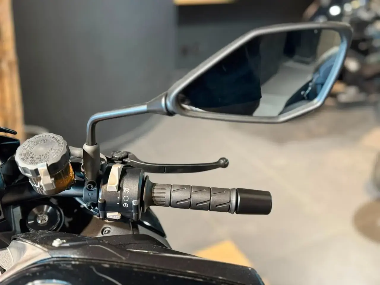 galeria Kawasaki Z-H2 Super Charger 2026