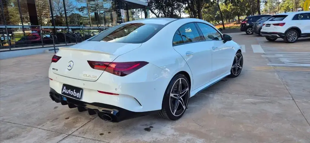 galeria CLA 35 AMG