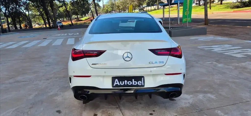 galeria CLA 35 AMG