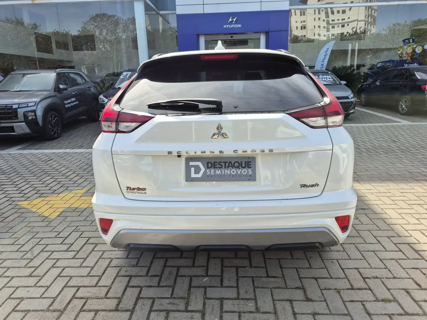 galeria ECLIPSE CROSS