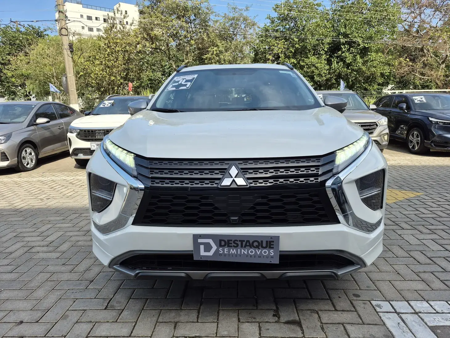 galeria ECLIPSE CROSS