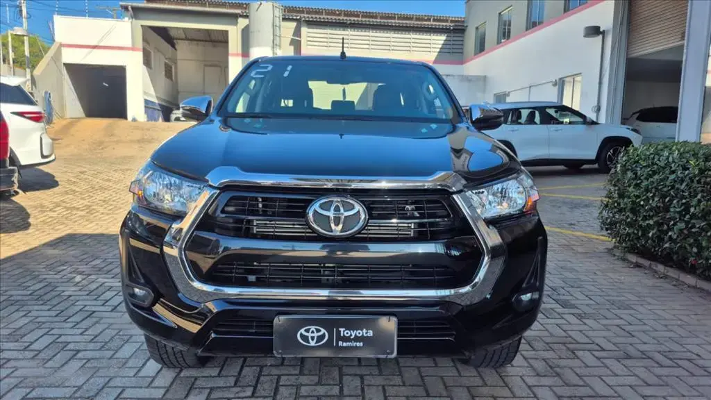 galeria HILUX