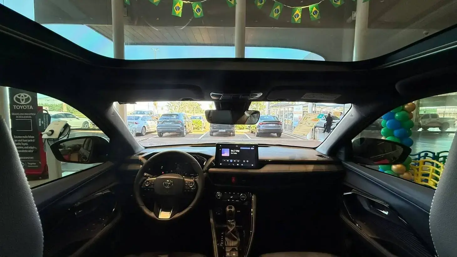 galeria YARIS CROSS