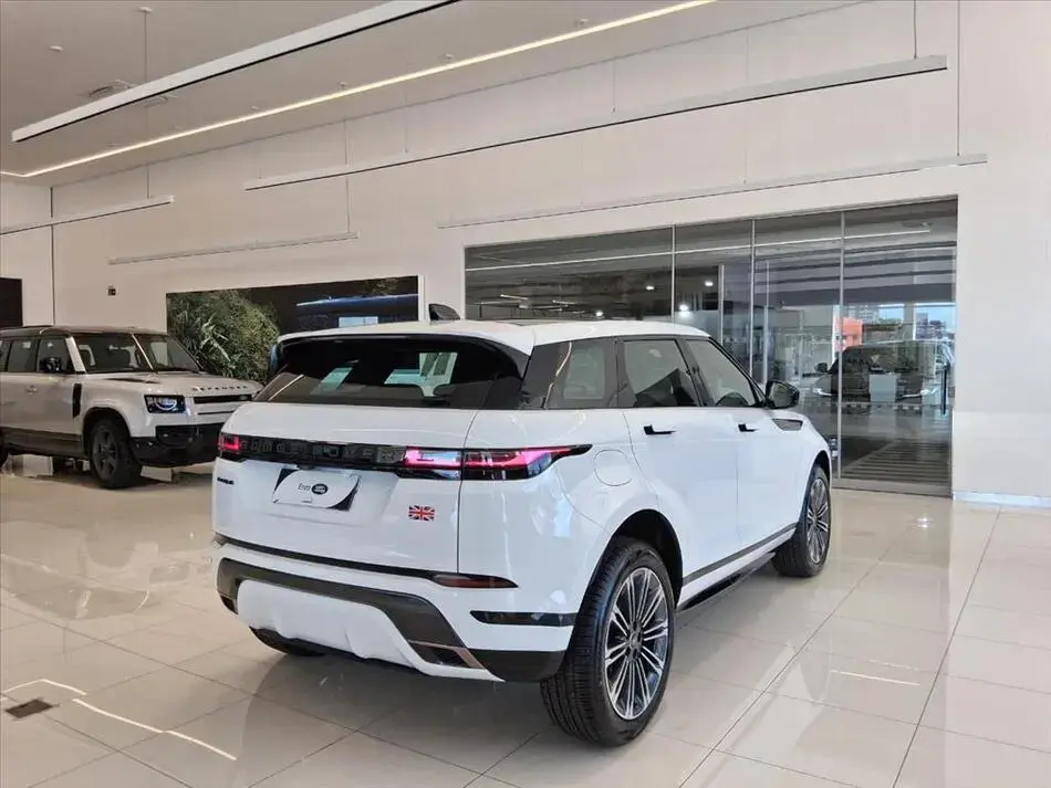 Range Rover Evoque 2.0 P250 Flex R-Dynamic Hse Awd Automático 3
