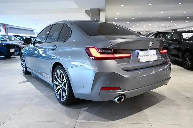 galeria 320i