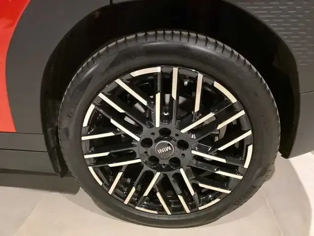 Mini Aceman SE