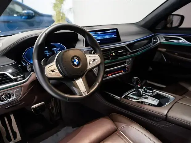Bmw 745e M Sport 3.0 V6 Aut. (Híb.)