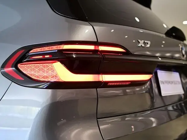 Bmw X7 M60i 4.4 Turbo (Aut.) (Híb.)