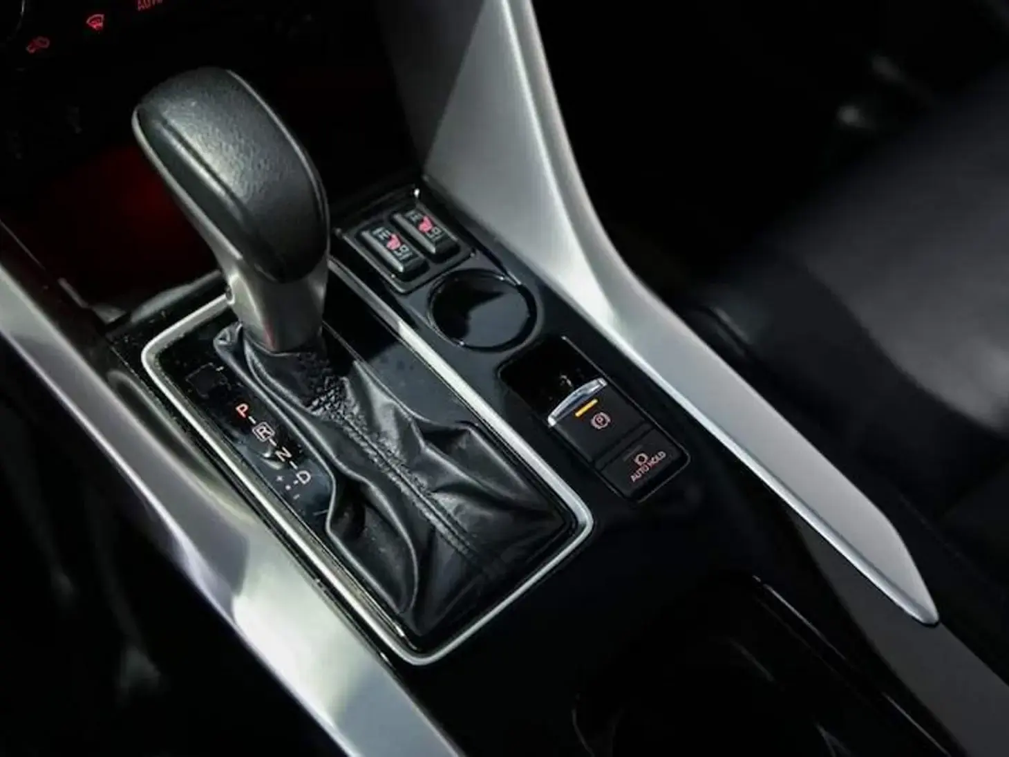 galeria Eclipse Cross