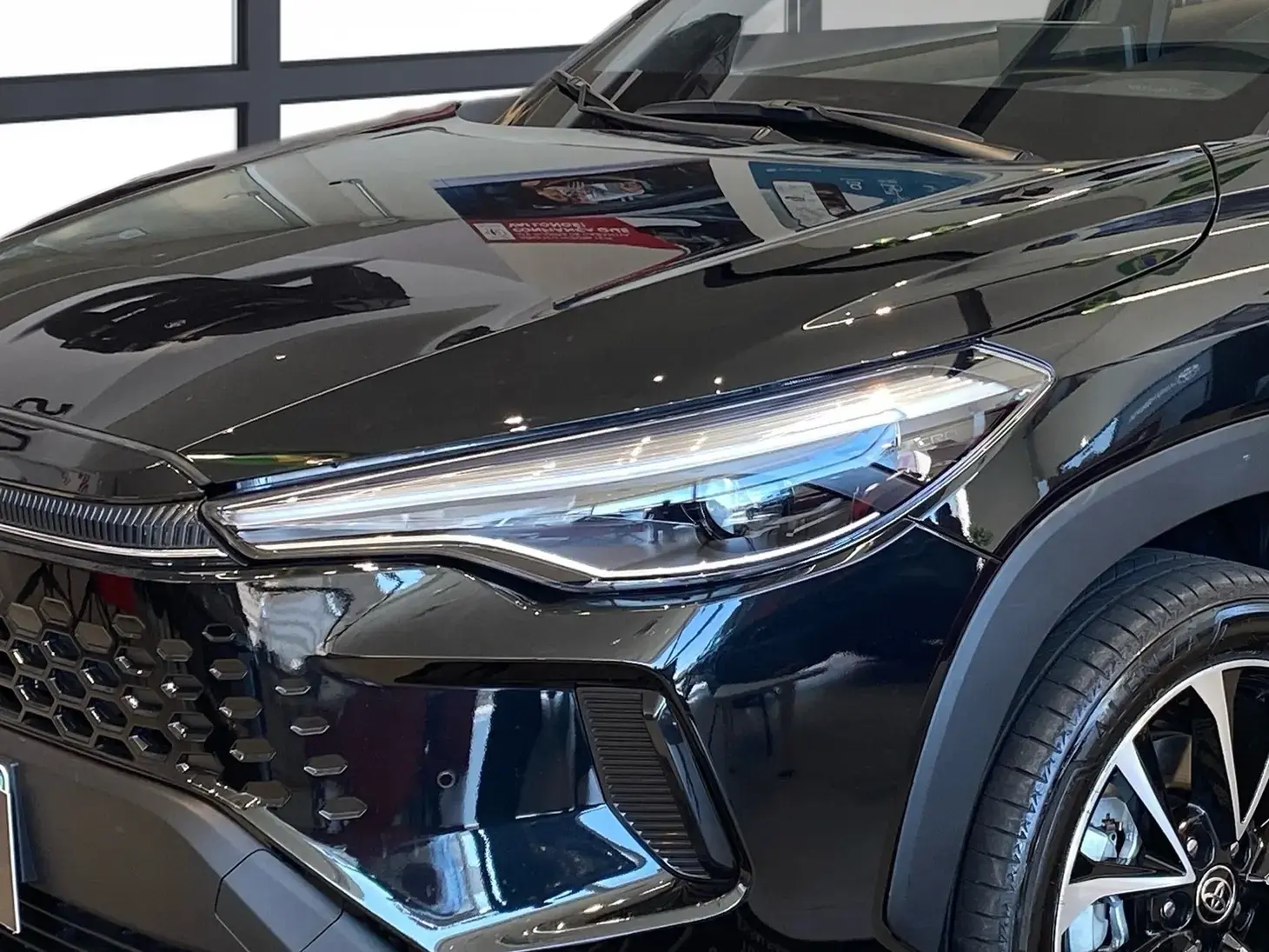galeria Corolla Cross