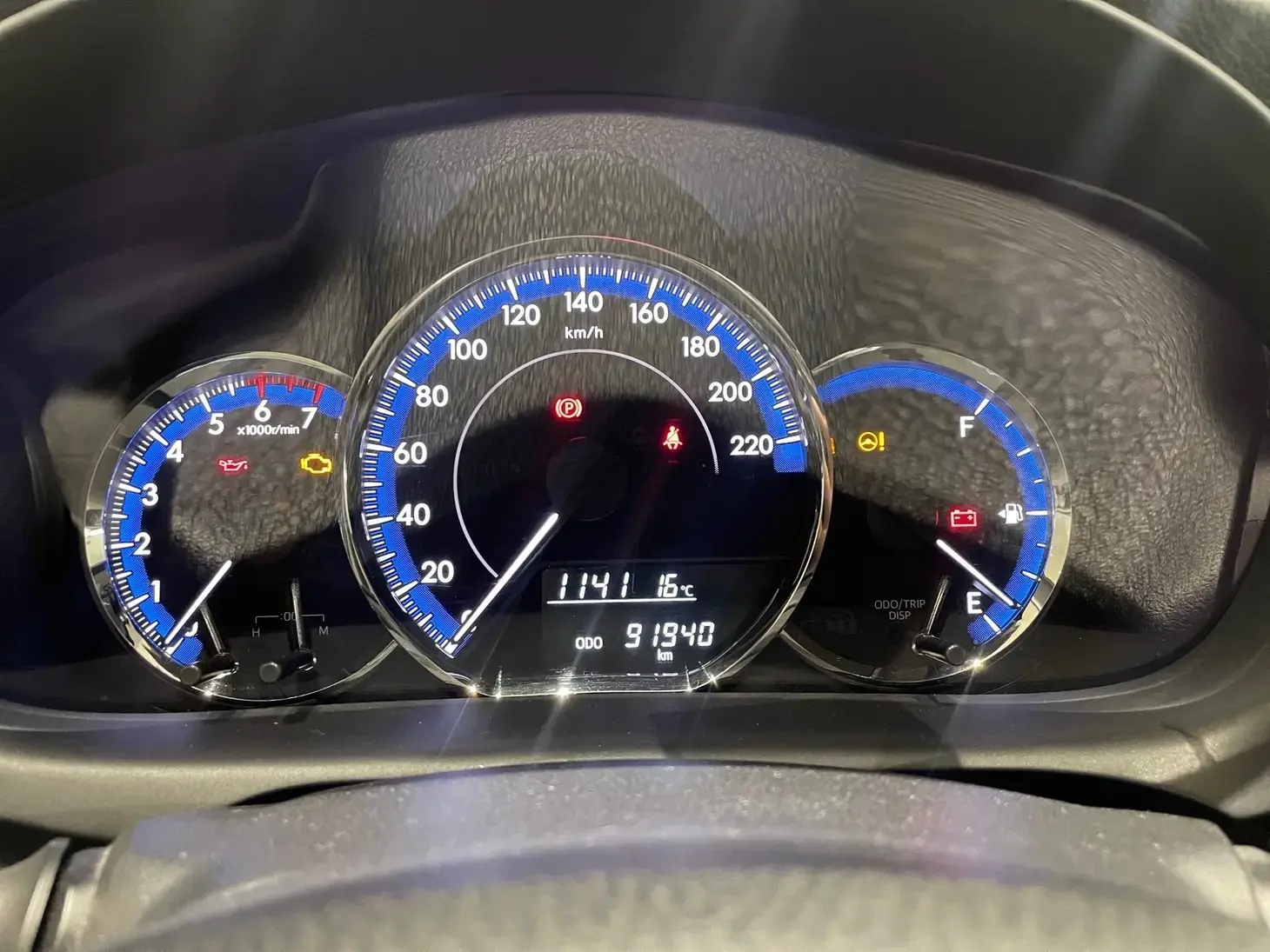 galeria Yaris Sedan