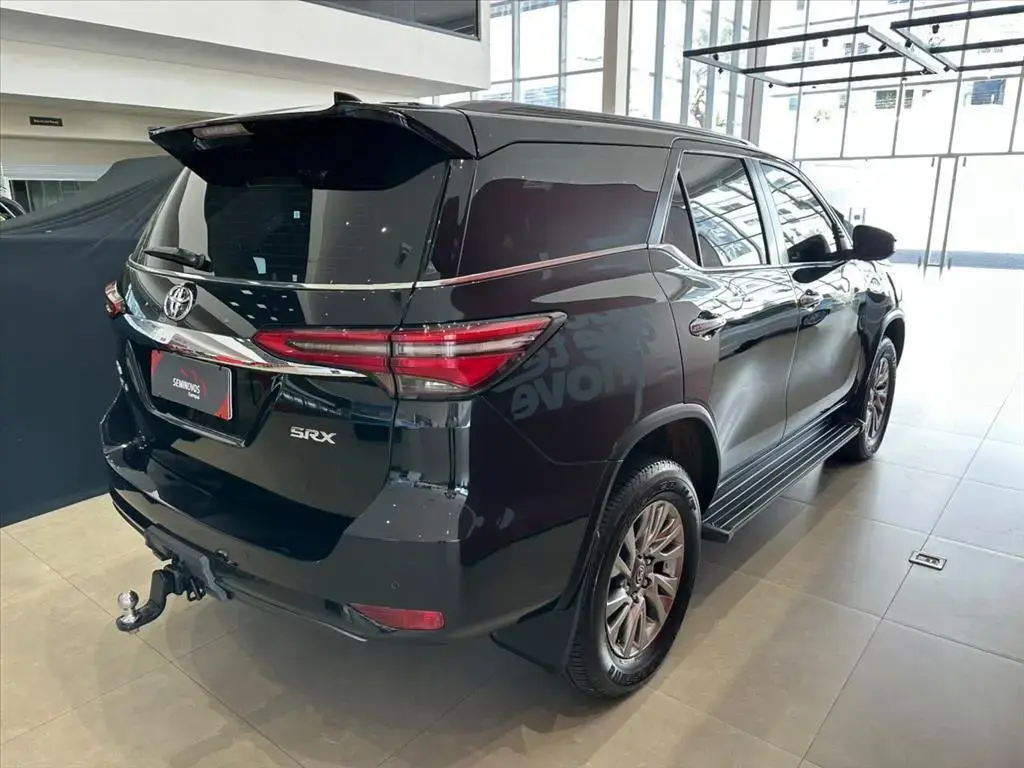 galeria HILUX SW4