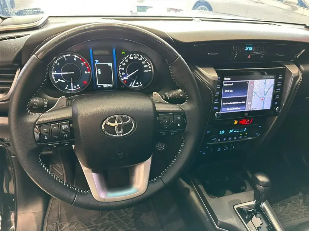 galeria HILUX SW4