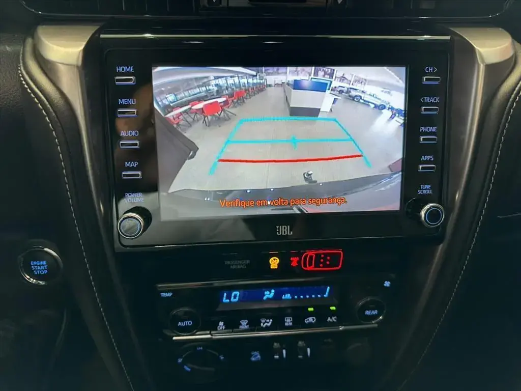 galeria HILUX SW4
