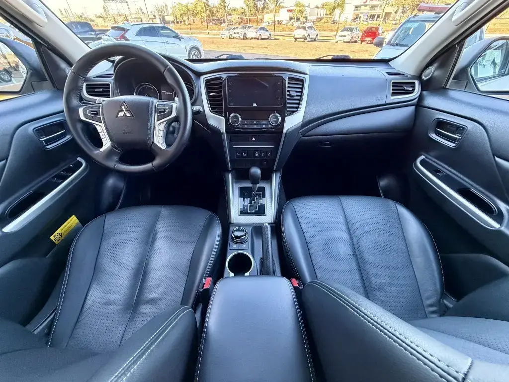 galeria L200 TRITON