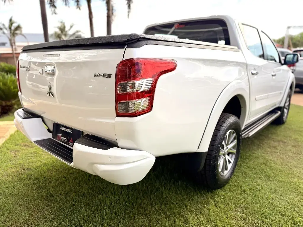 galeria L200 TRITON