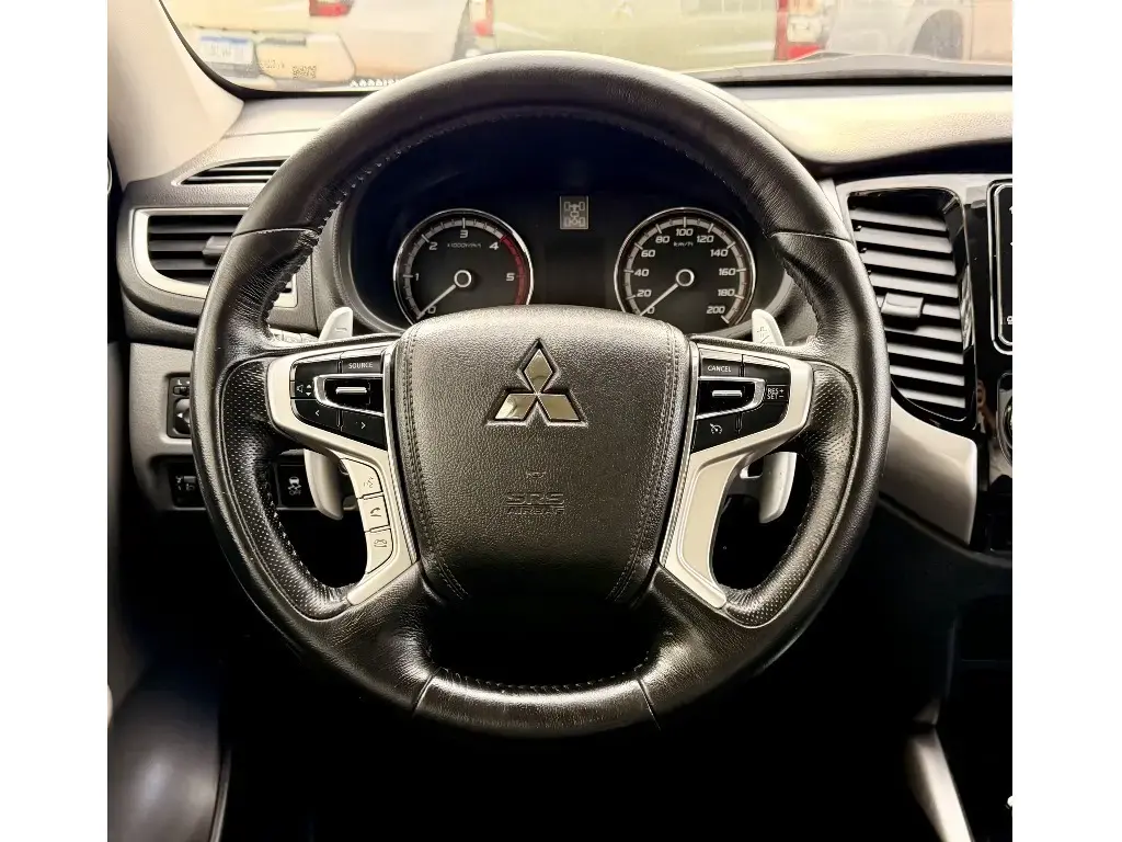 galeria L200 TRITON