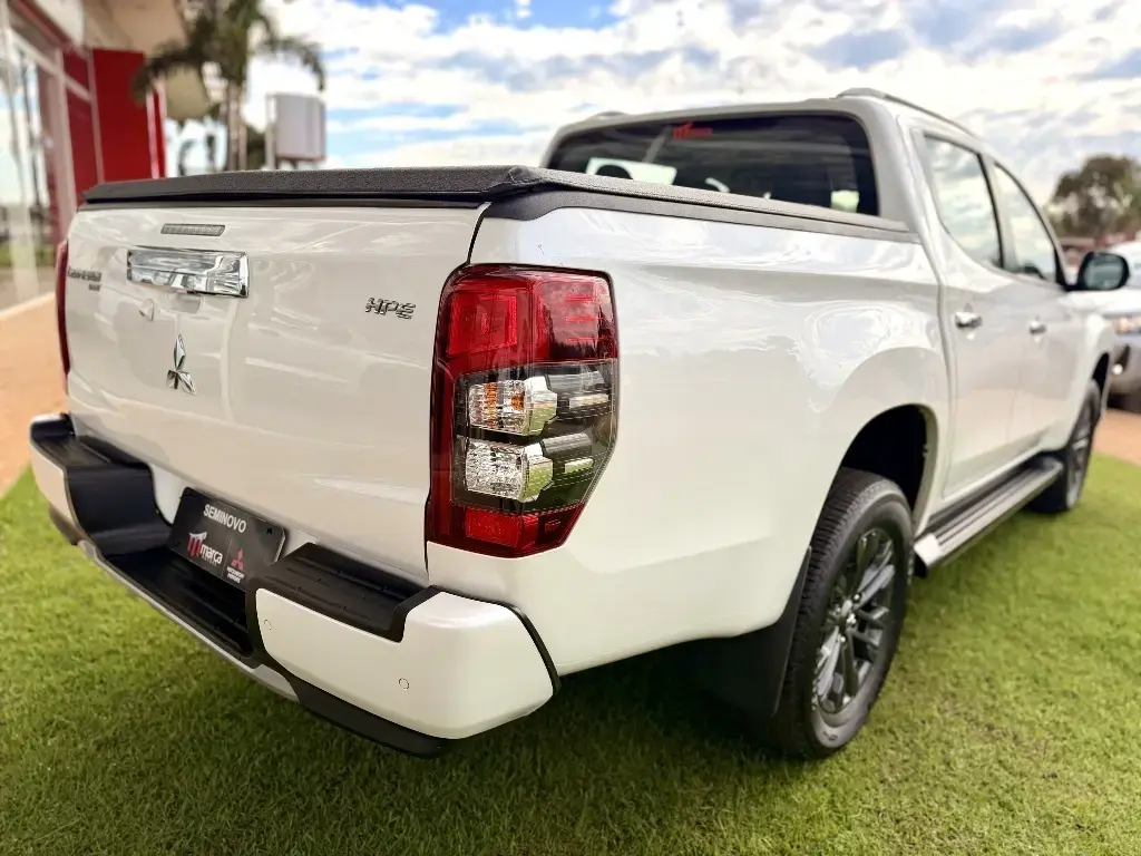 galeria L200 TRITON