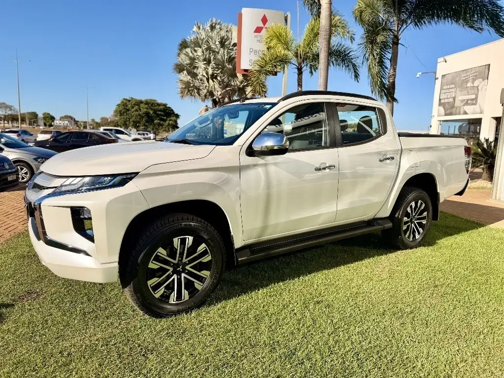 galeria L200 TRITON