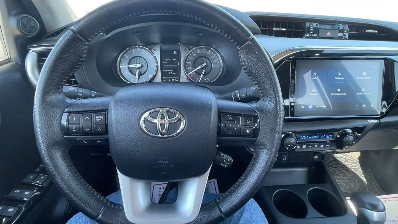 galeria HILUX SRV 4X4 2.8