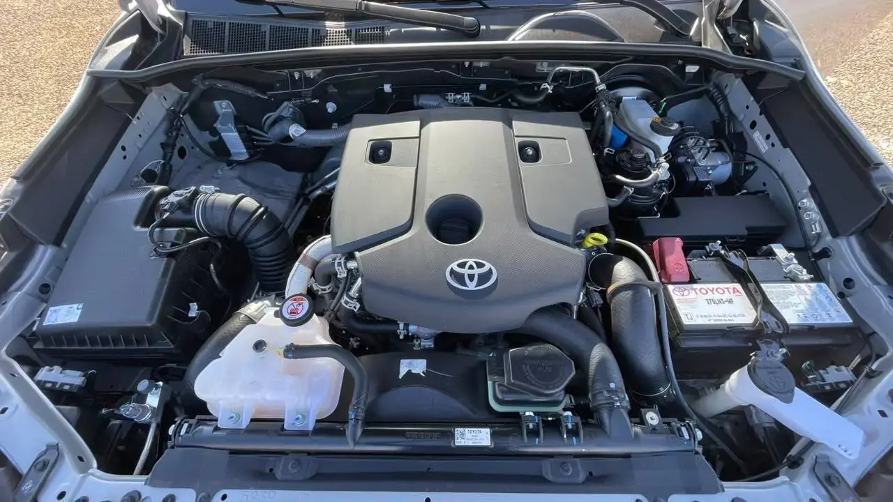 galeria HILUX SRV 4X4 2.8