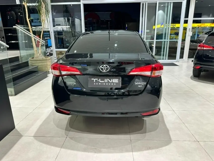 galeria YARIS